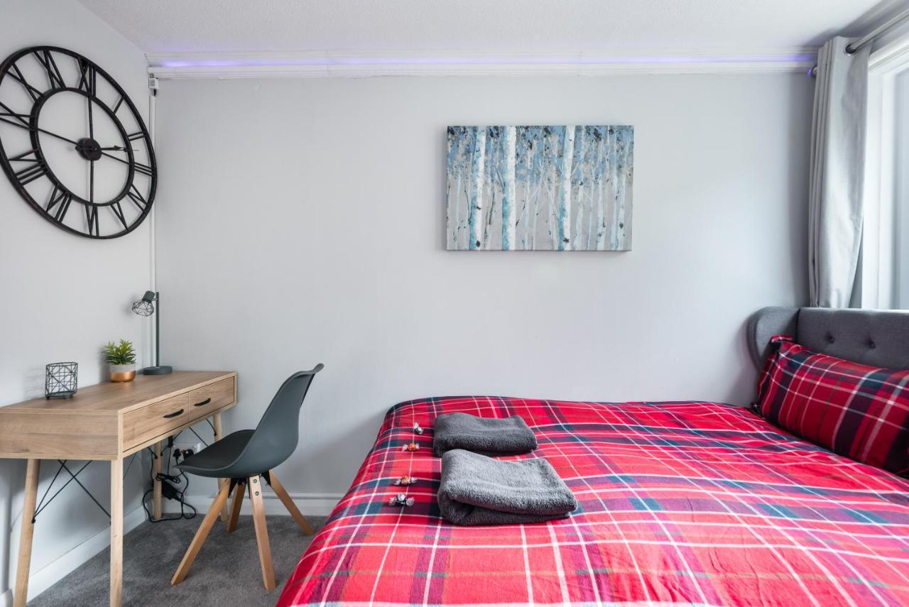 City Centre Stylish Apartment With Free Parking EDI Exterior photo